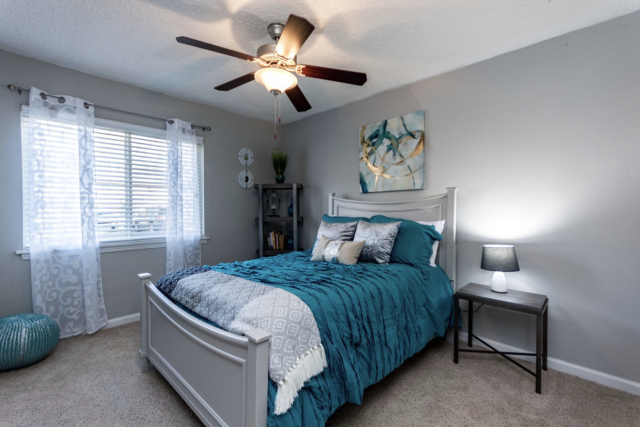 Lexington Park Apartment Homes  bedroom